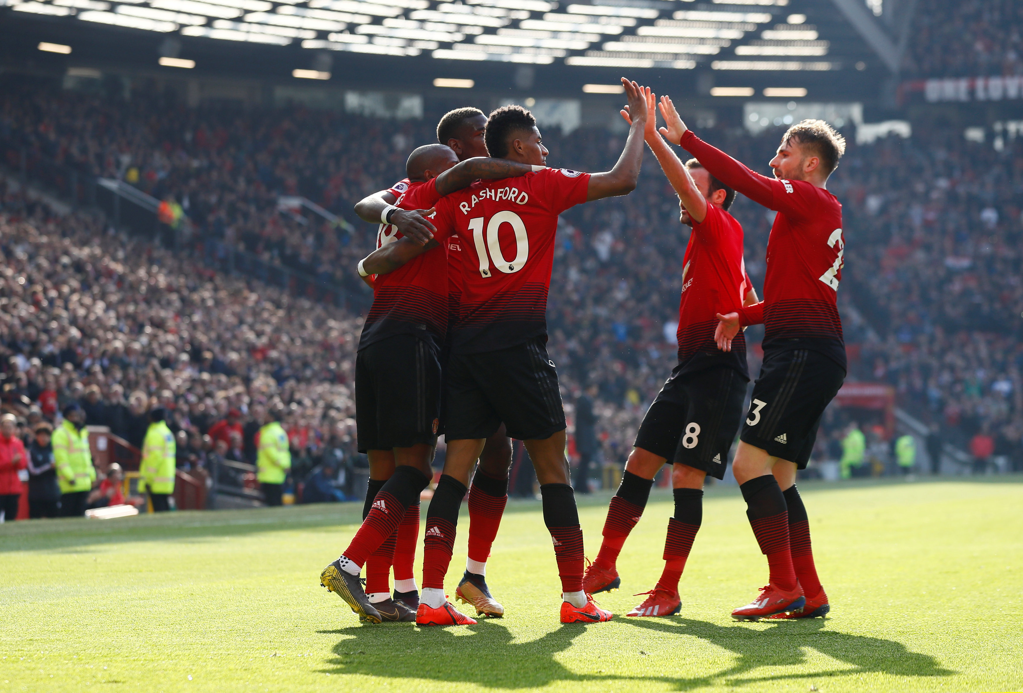 例无疑为中 例无疑为中