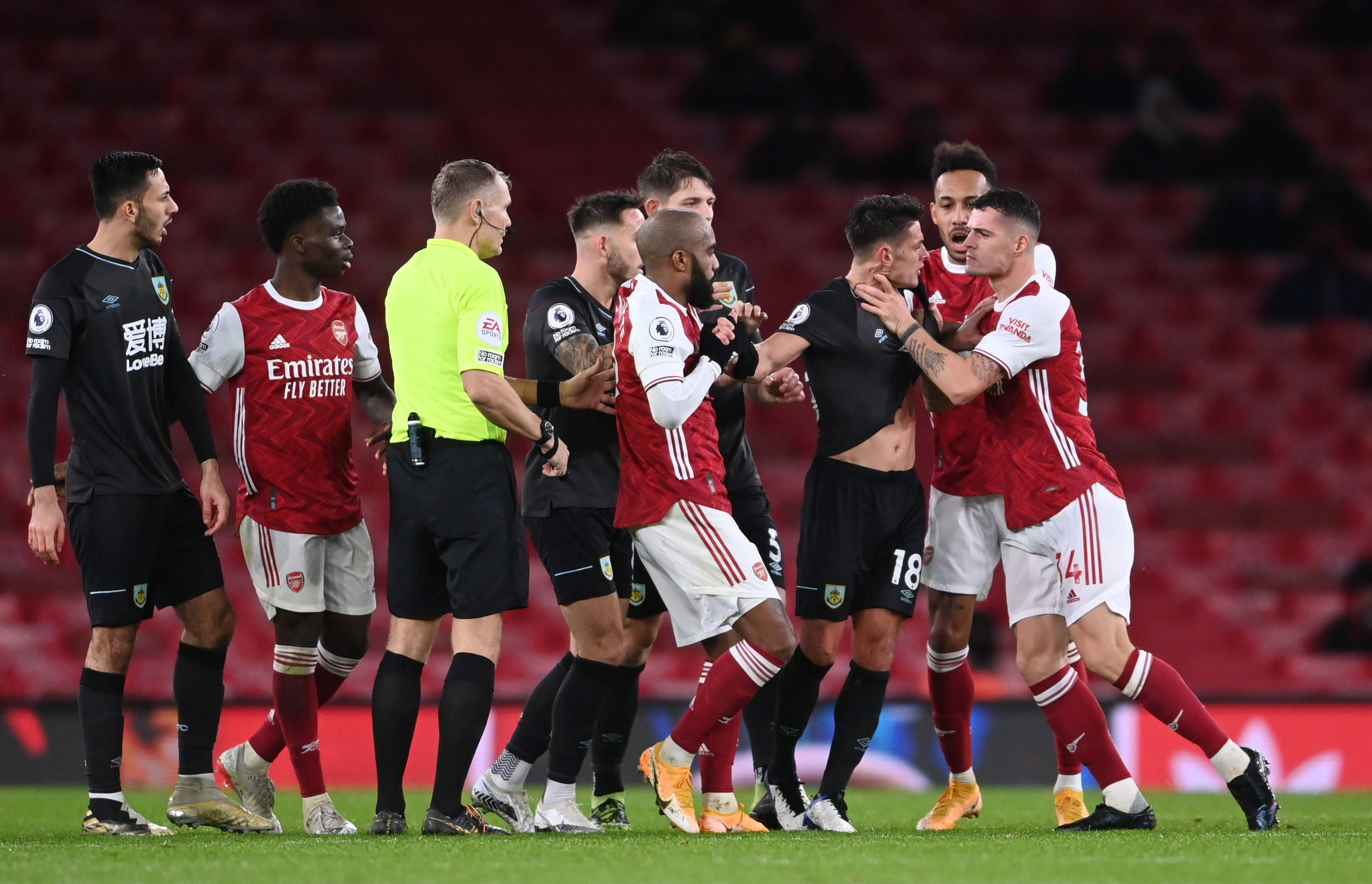 级别联赛球 级别联赛球